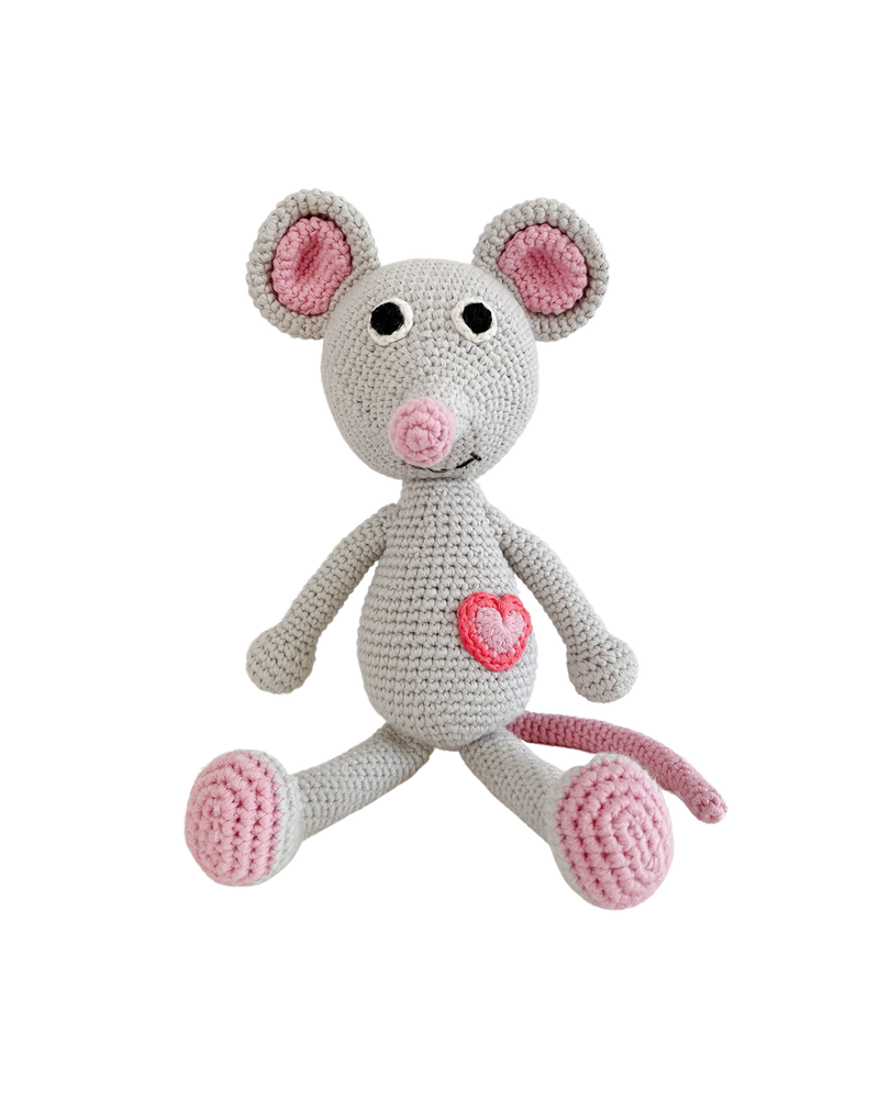 The elephant berry - a hand-knitted ornamental product