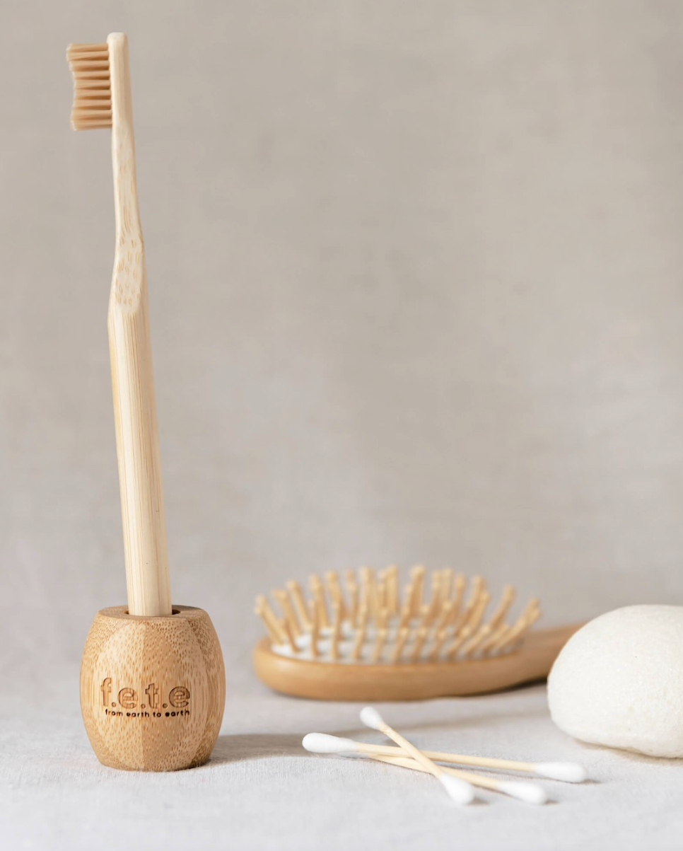 Bamboo toothbrush stand